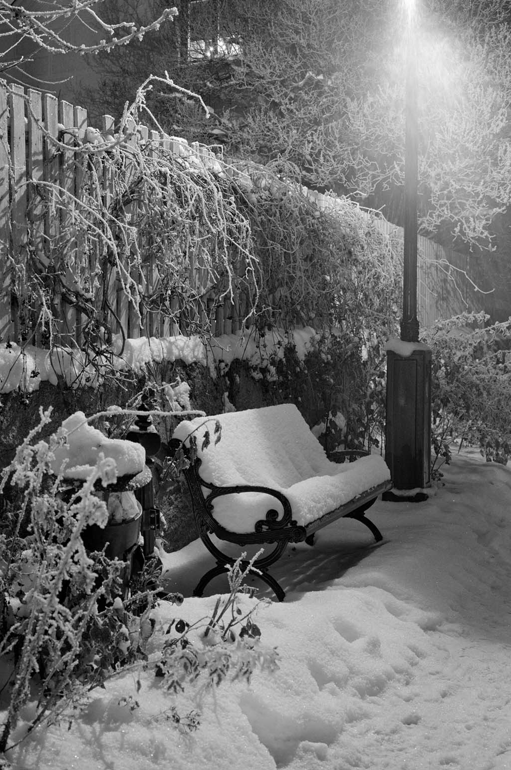 Jan Lindahl fotografi båtvrak svartvit.