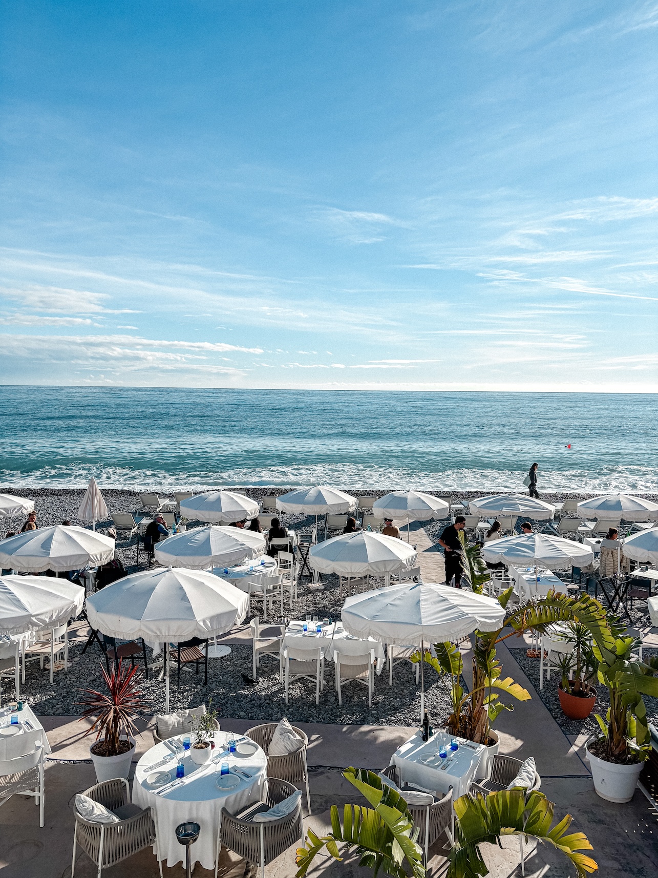 nice-promenade-carnaval-et-socca