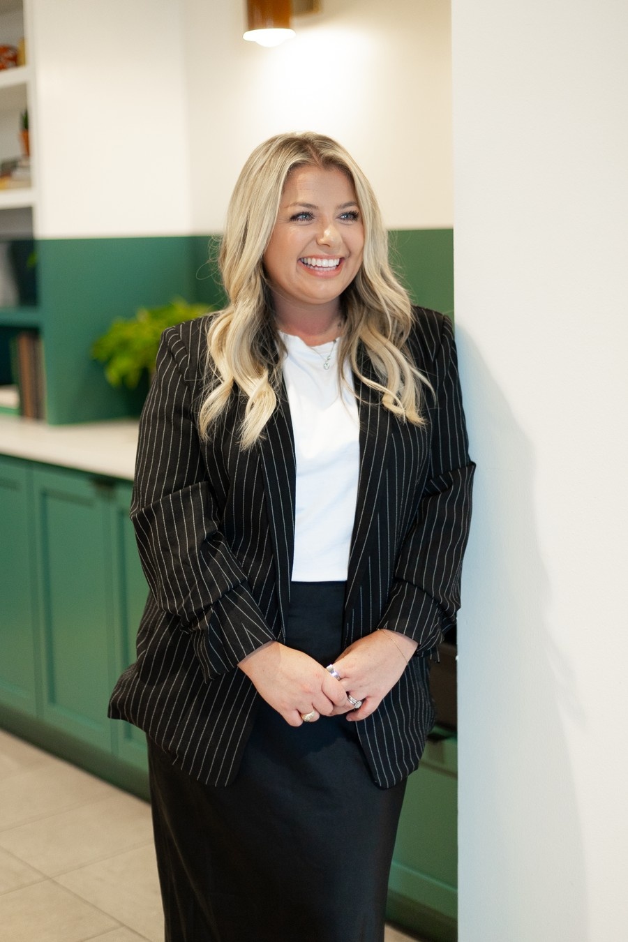  Dental financial advisor reviewing cash flow strategy with dentist in Richardson Texas