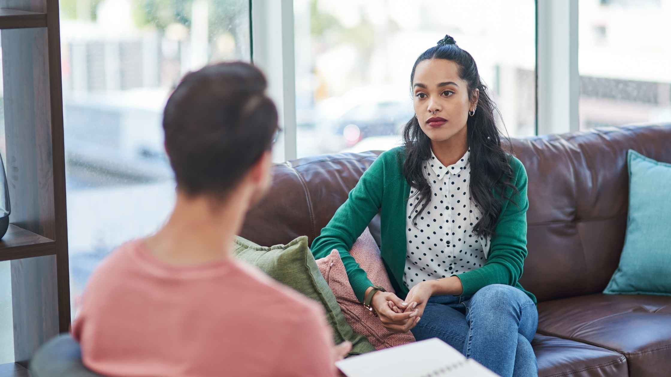 Ultimate Guide to Active Listening for Couples