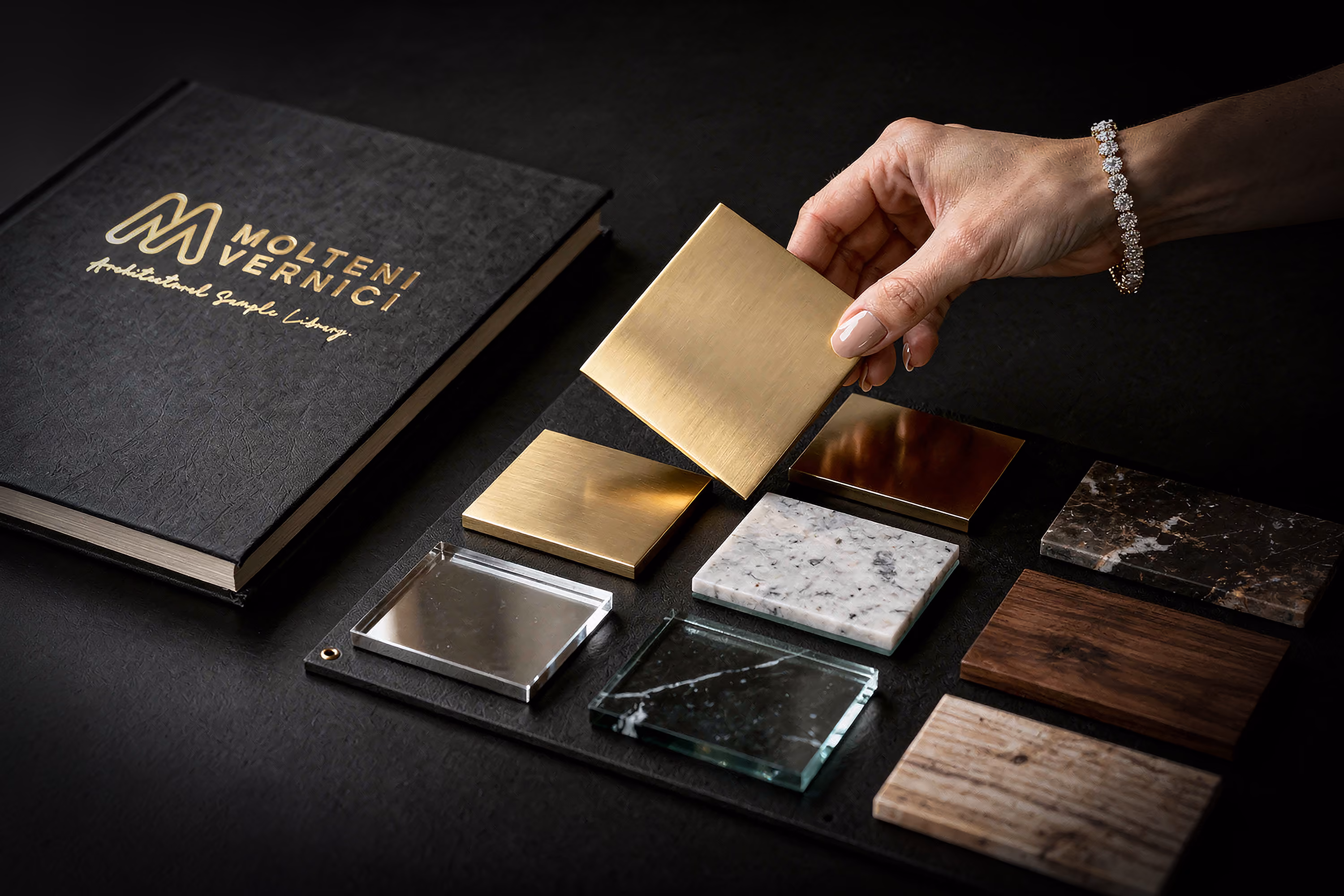 Surface Finder™ by Molteni Vernici for selecting bespoke finishes for architecture, furniture and interior design