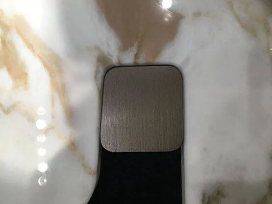 Serie Never Brushed, Effetto Piombo Metallico.