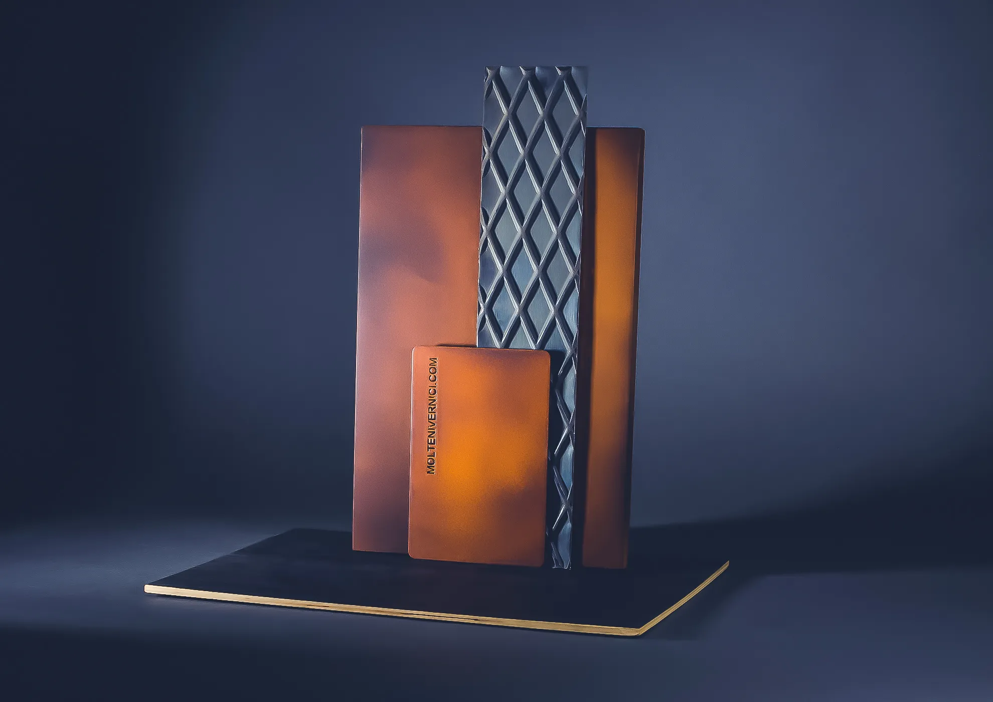 CORTEN SHADES