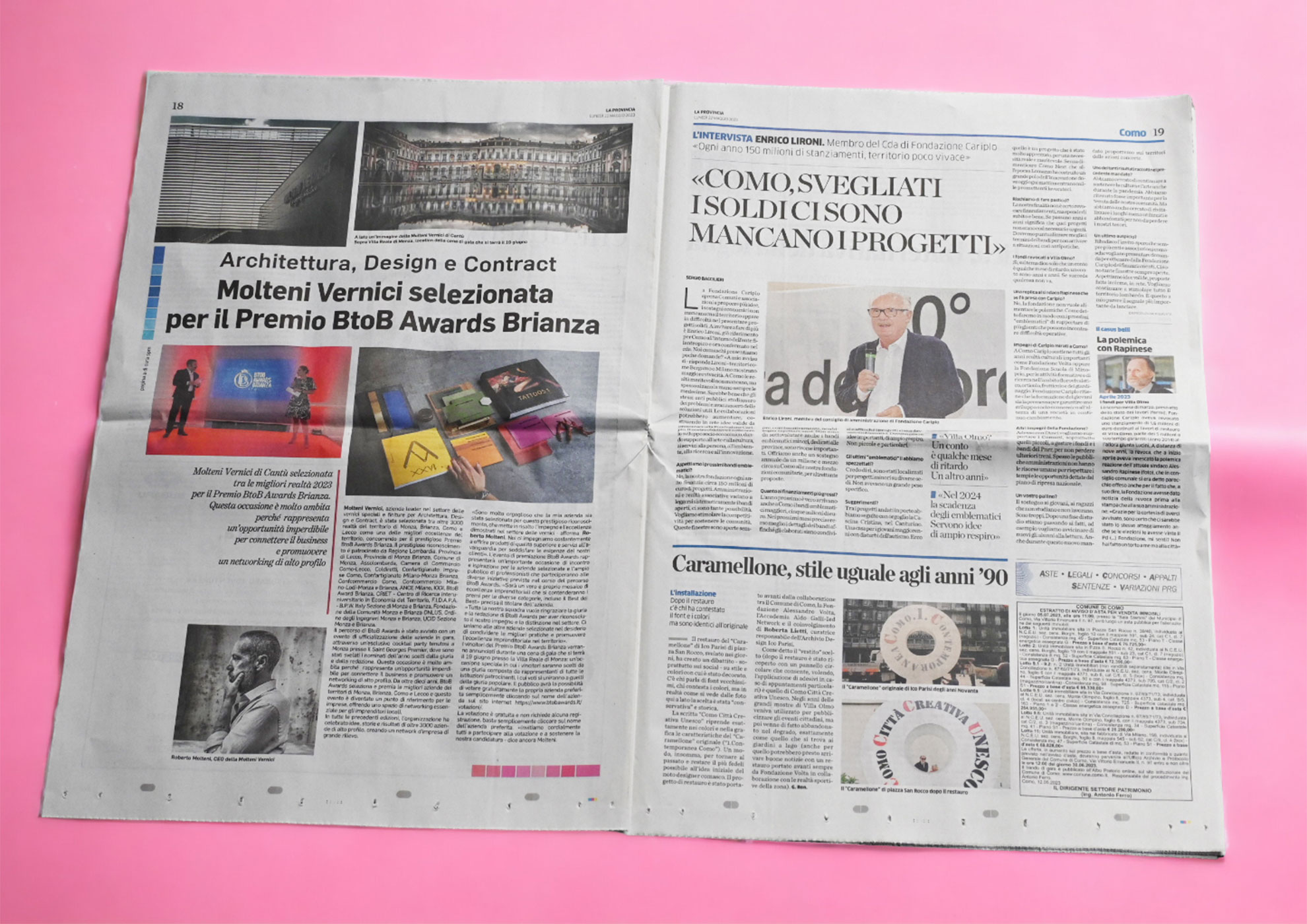 MOLTENI-VERNICI Zeitungsseiten mit Speziallacke und Architektur-Design-Auszeichnung