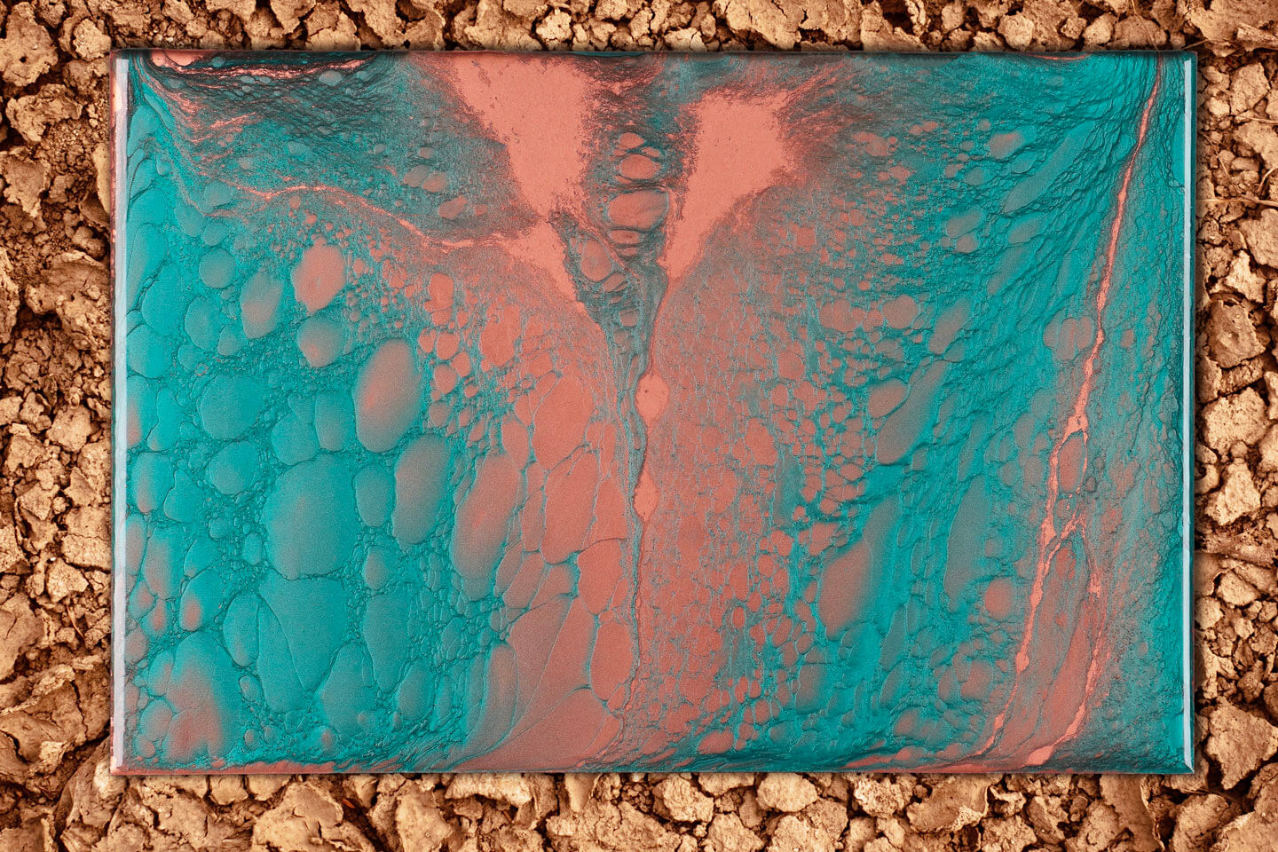 Molteni Vernici abstract fluid art with turquoise and coral organic textures