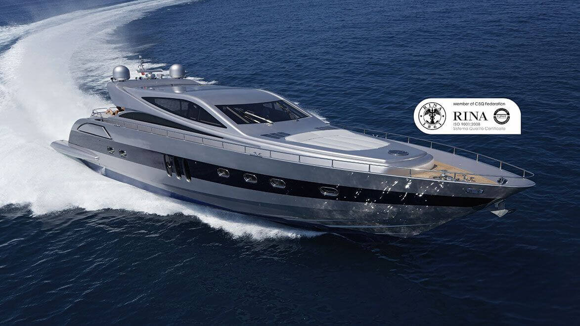 Luxury yacht with MOLTENI VERNICI special paints speeding across blue ocean