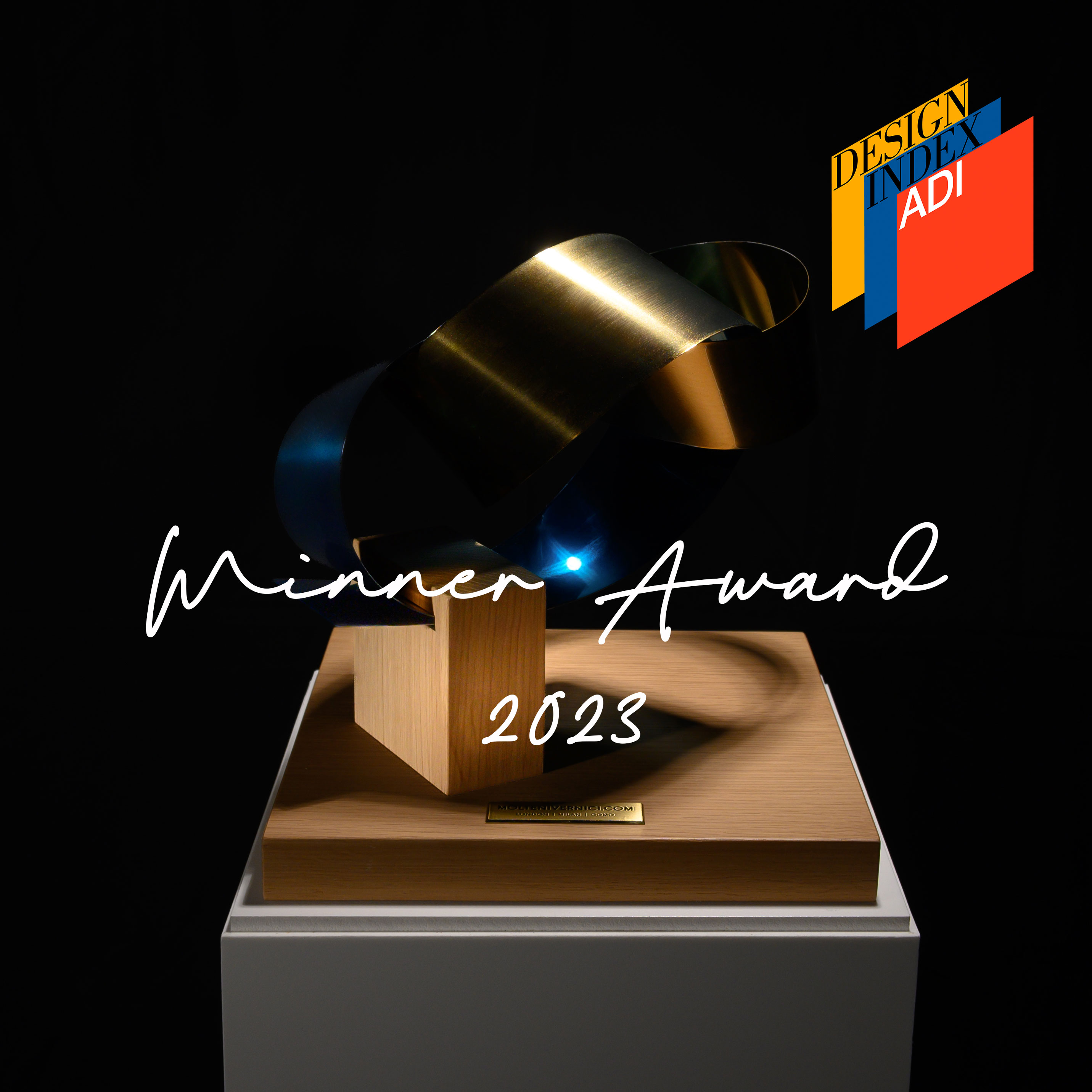 MOLTENI VERNICI special paints winner award with unique metallic finishes 2023