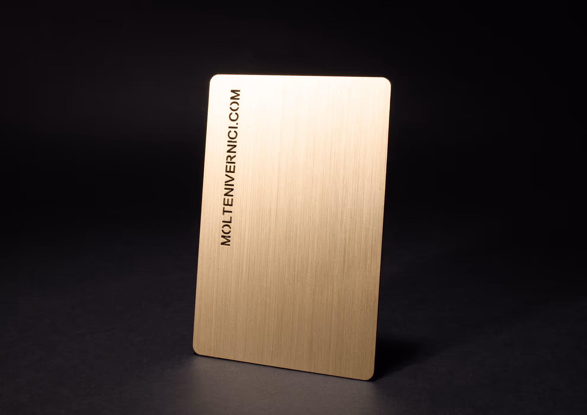 Piastra MOLTENI-VERNICI con effetto verniciatura metallizzato dorato