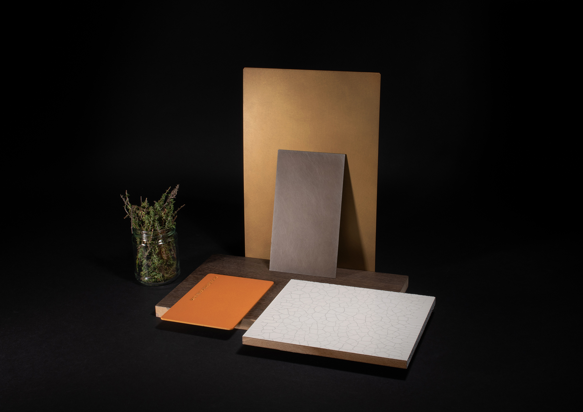 METALLIC SPICES
