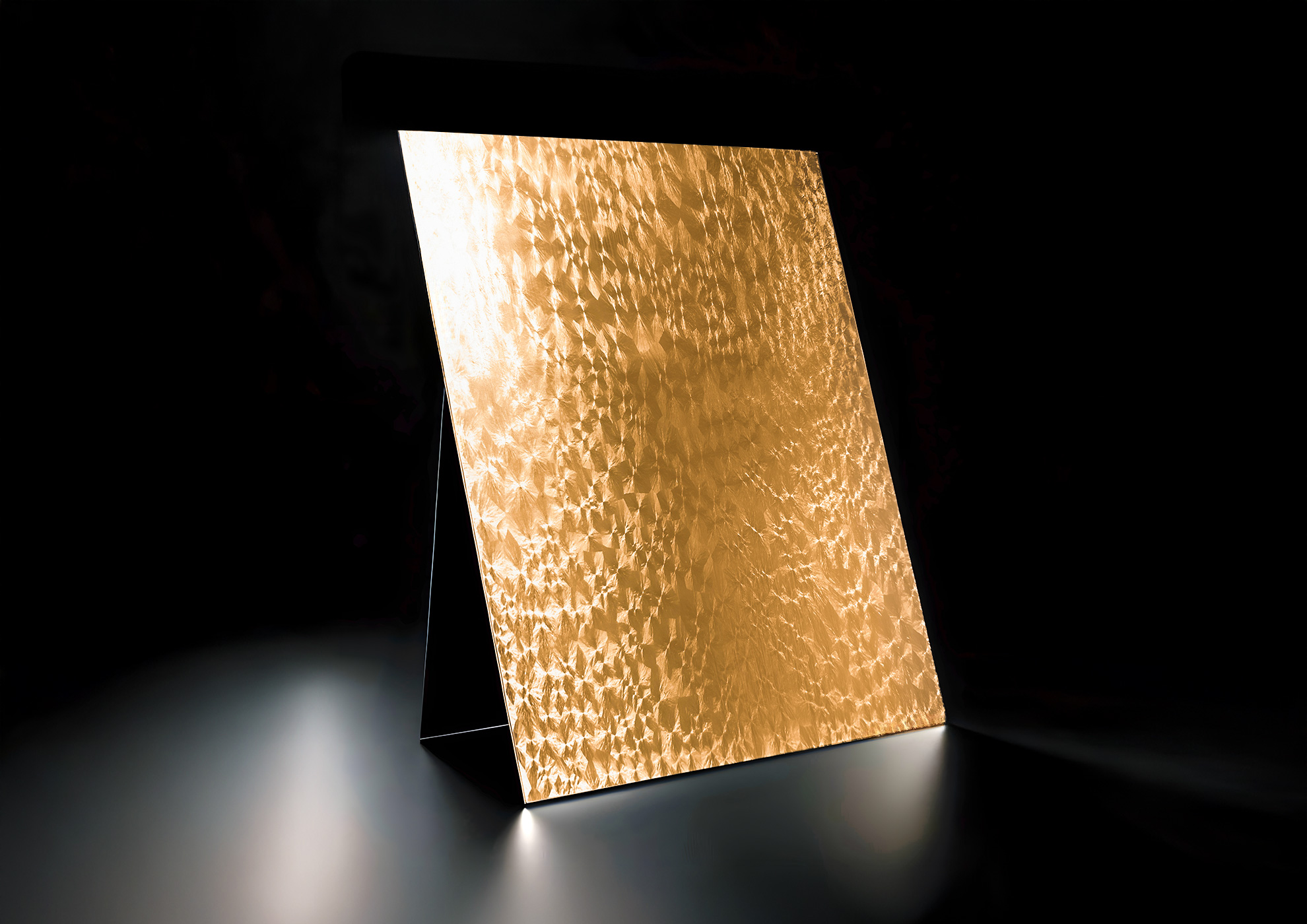 MOLTENI-VERNICI golden textured panel with special effect finishes