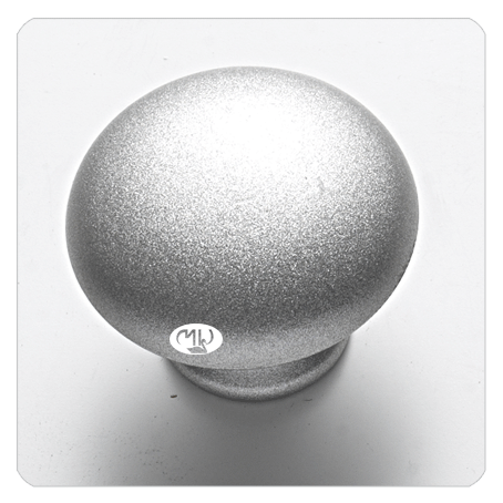 MOLTENI-VERNICI Sonderausführungen: Glänzende, glatte Kugel mit minimalistischem Design