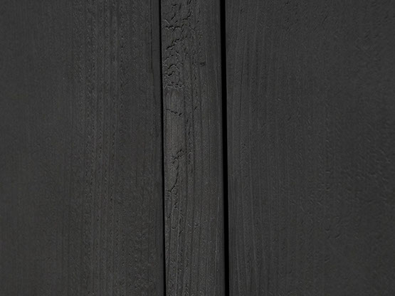 MOLTENI-VERNICI special paint effects create textured dark wood-like surface