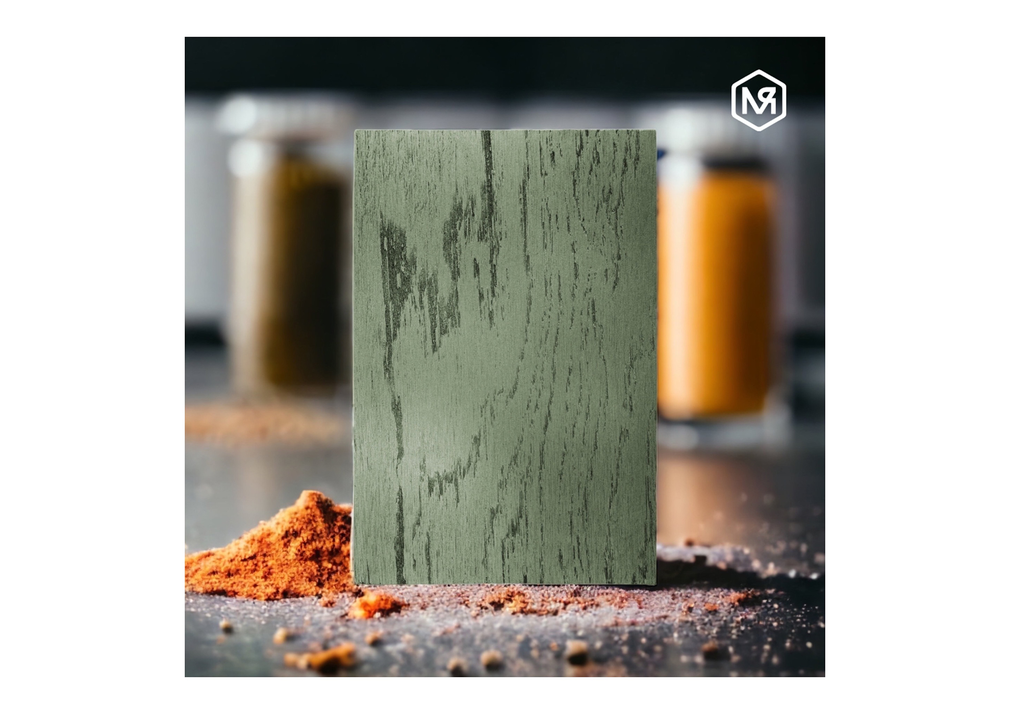 MOLTENI-VERNICI special metals paint on weathered green wooden surface