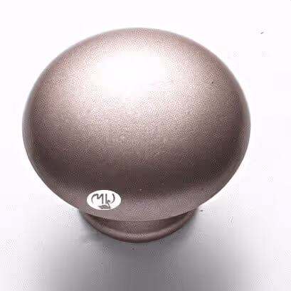 Pomo metálico Molteni-Vernici con esmalte especial de acabado elegante