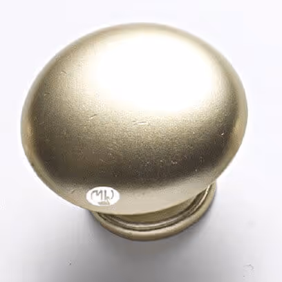 Pomo dorado de Molteni-Vernici con esmalte especial y acabado metálico brillante