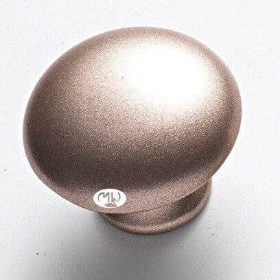 Bouton de design MOLTENI-VERNICI, peinture spéciale métallique brillante