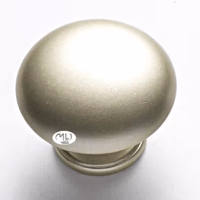 Pomo esférico Molteni-Vernici con esmalte especial y acabado metálico suave