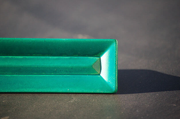 MOLTENI-VERNICI special oxidation paint effect on emerald green surface