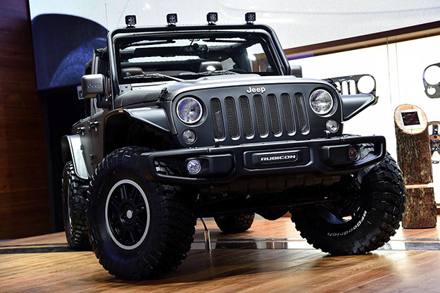 MOLTENI-VERNICI special oxidation paint effect Jeep Rubicon with rugged off-road design