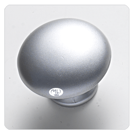 Bouton rond argenté de haute définition, Molteni-Vernici, design moderne
