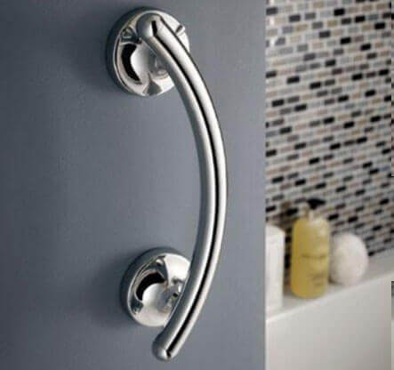 Poignée de porte incurvée chromée MOLTENI-VERNICI, peintures spéciales élégantes