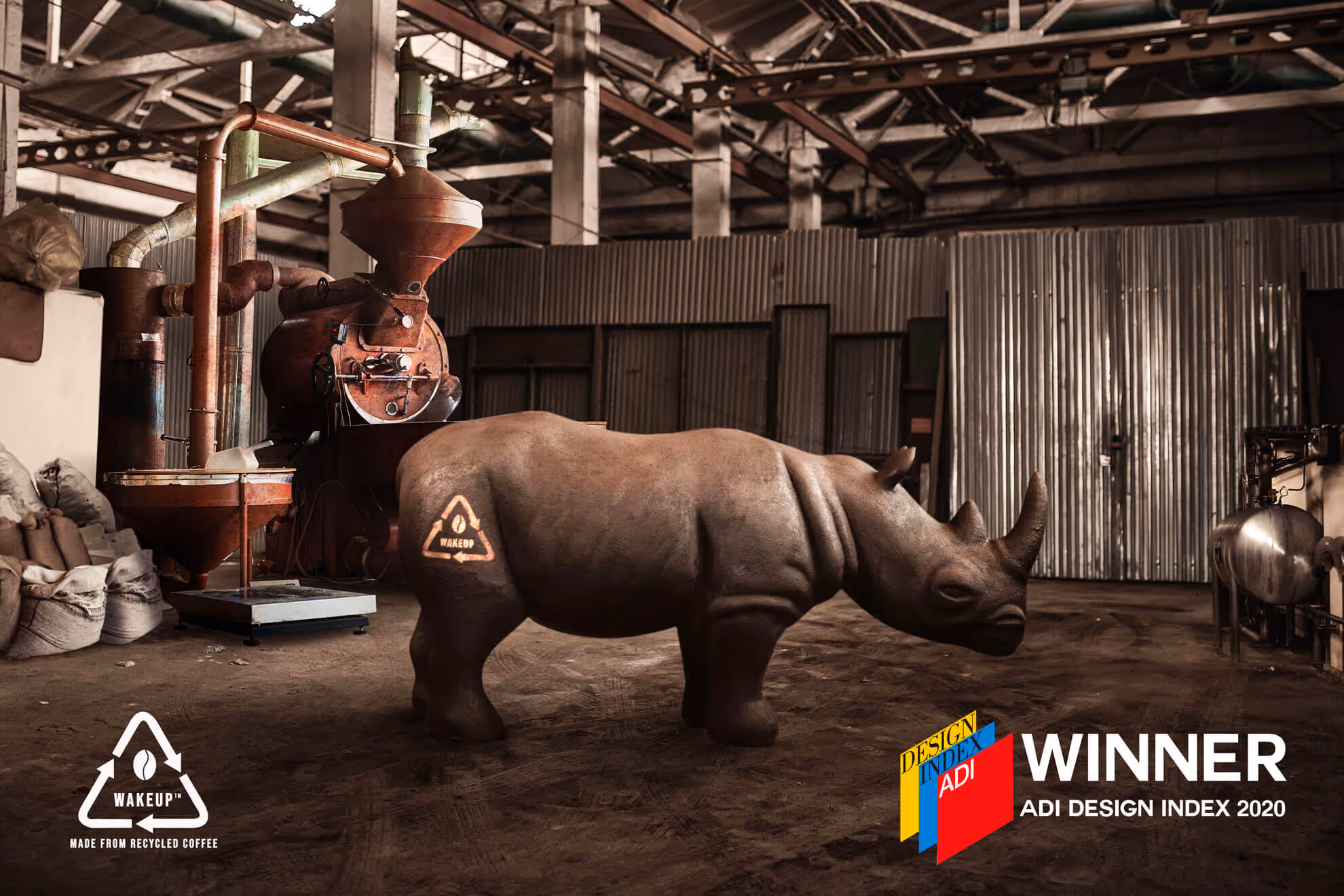 Rinoceronte industrial con logo MOLTENI-VERNICI, acabados especial de Wake Up