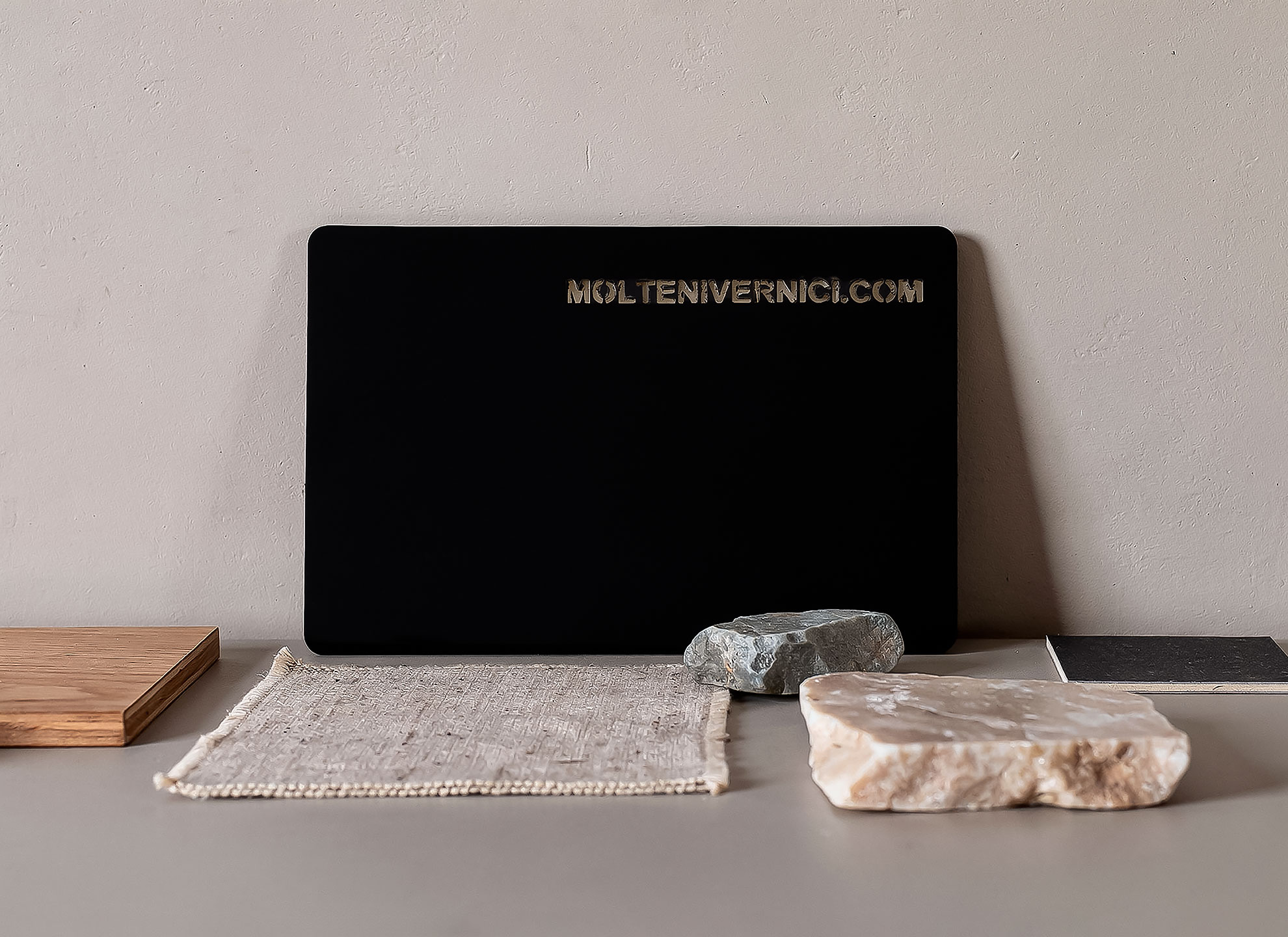 Porselen Efektli Emaye | MOLTENI VERNICI