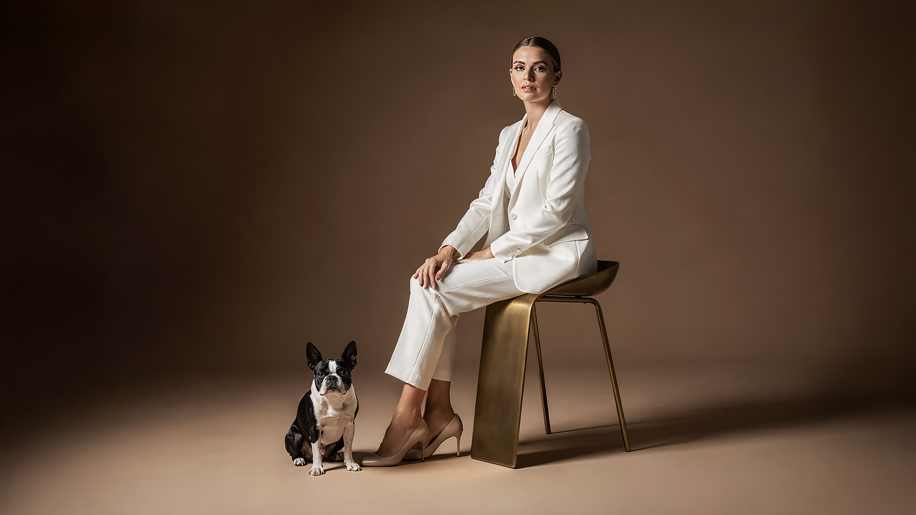 Absolute matte black finish on designer chair, ultra deep non-reflective surface coating with luxury material effect by Molteni Vernici