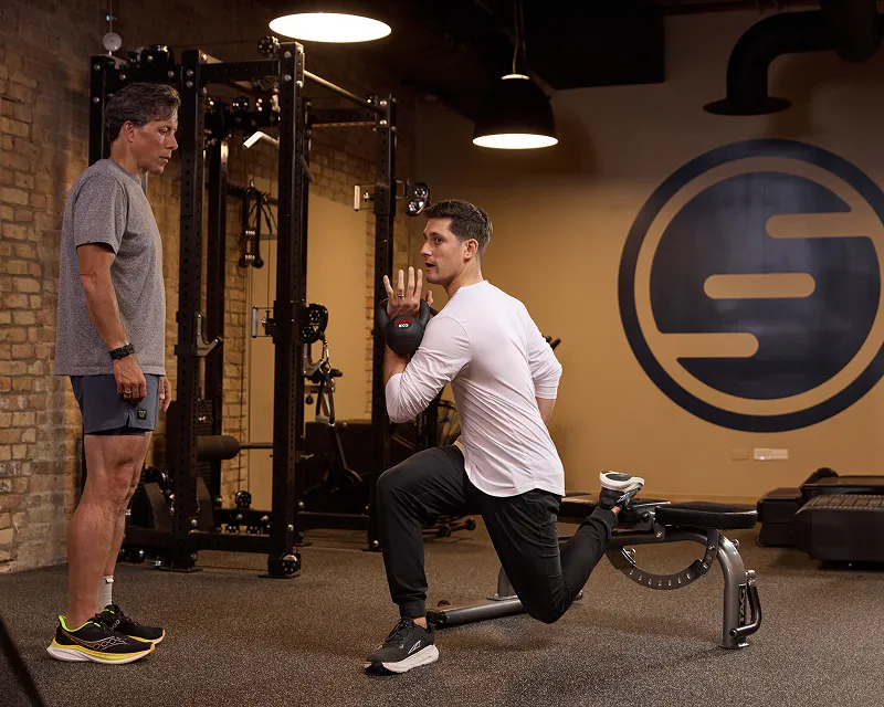 Executive_using_concierge_health_services_for_executive_health_in_Chicago_IL