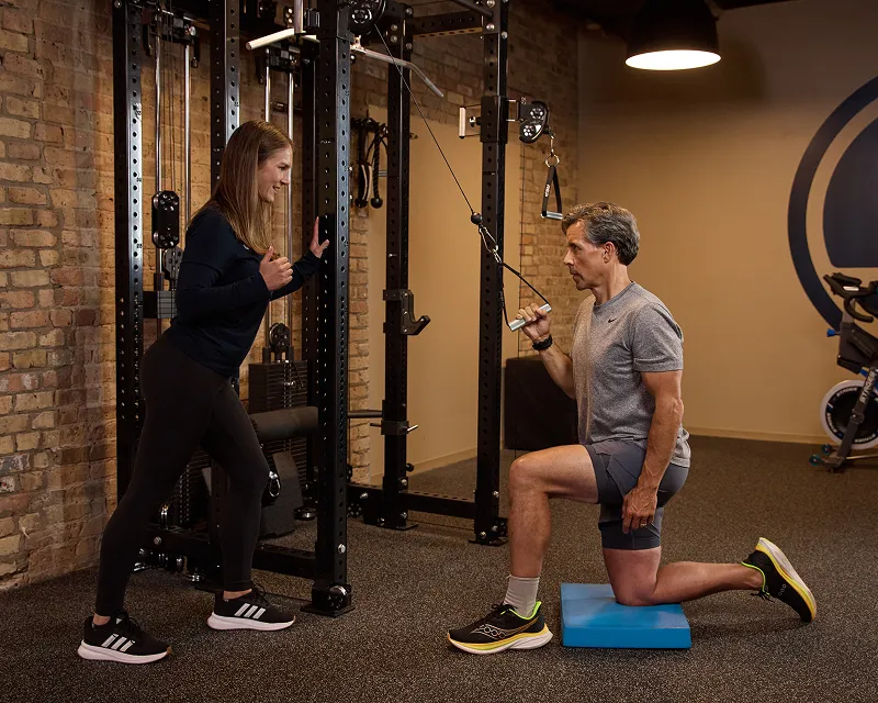 Executive_in_Chicago_IL_exercising_as_part_of_executive_health_concierge_health_services