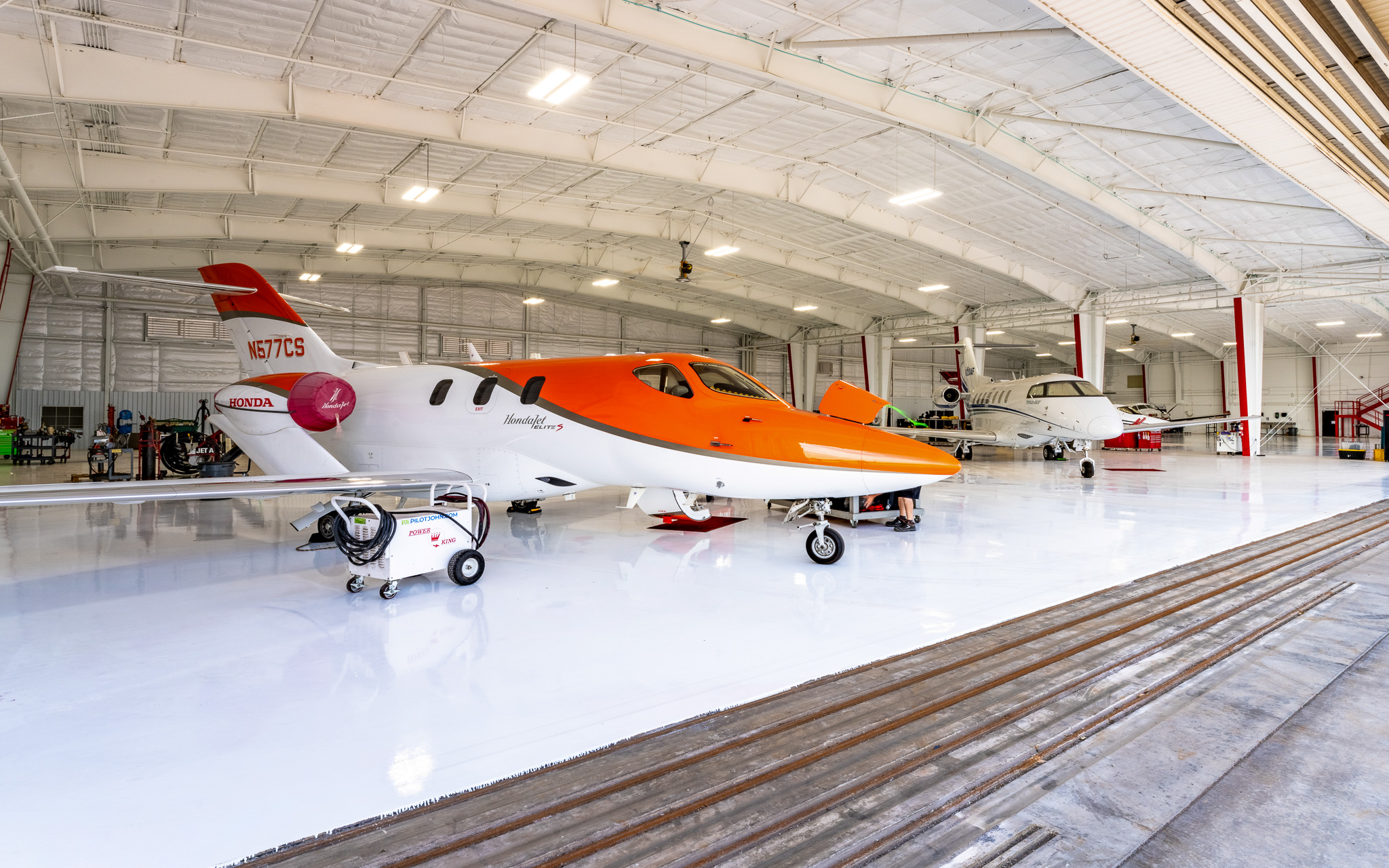 30,000 sq. ft. Hangar Renovation