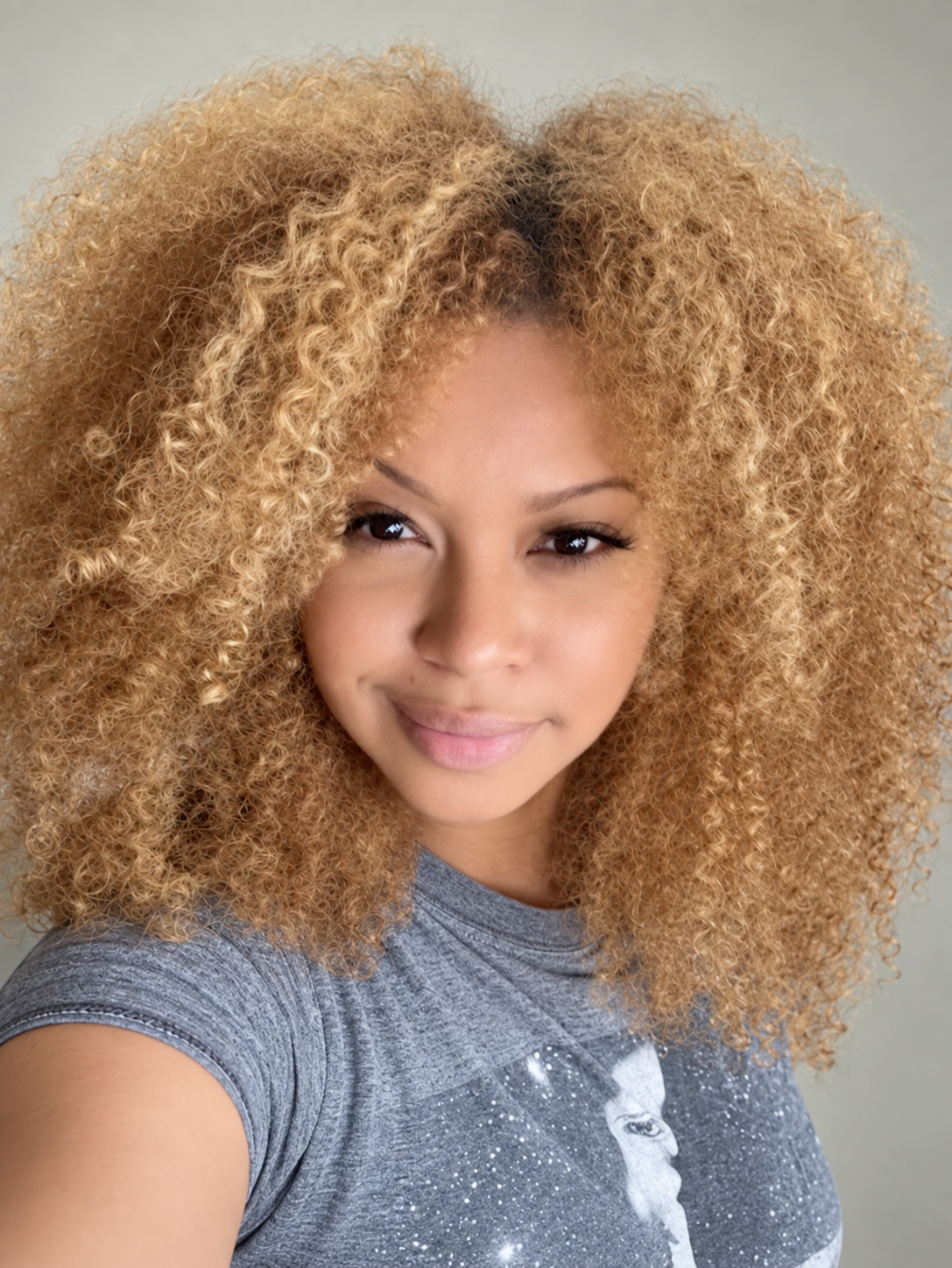 Tasha Echeverri, Front Desk at LYEV Beverly Hills