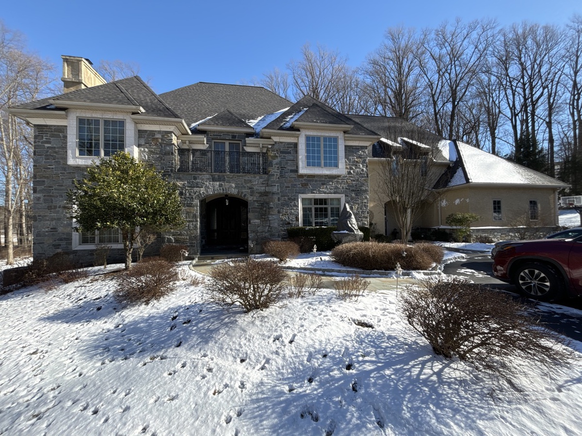 Newtown Square, PA home ith a new roof