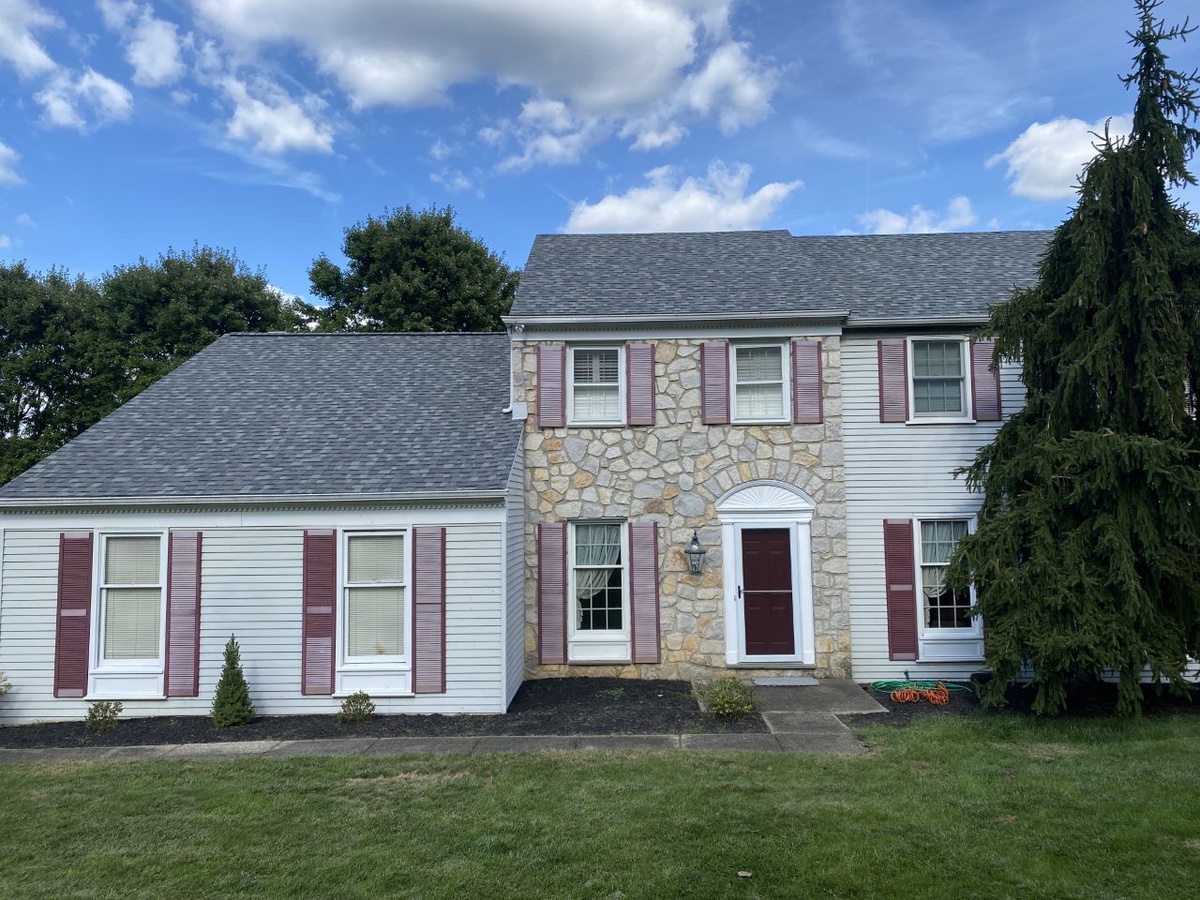 Berwyn, PA area home with a new roof from Impriano Roofing and Siding