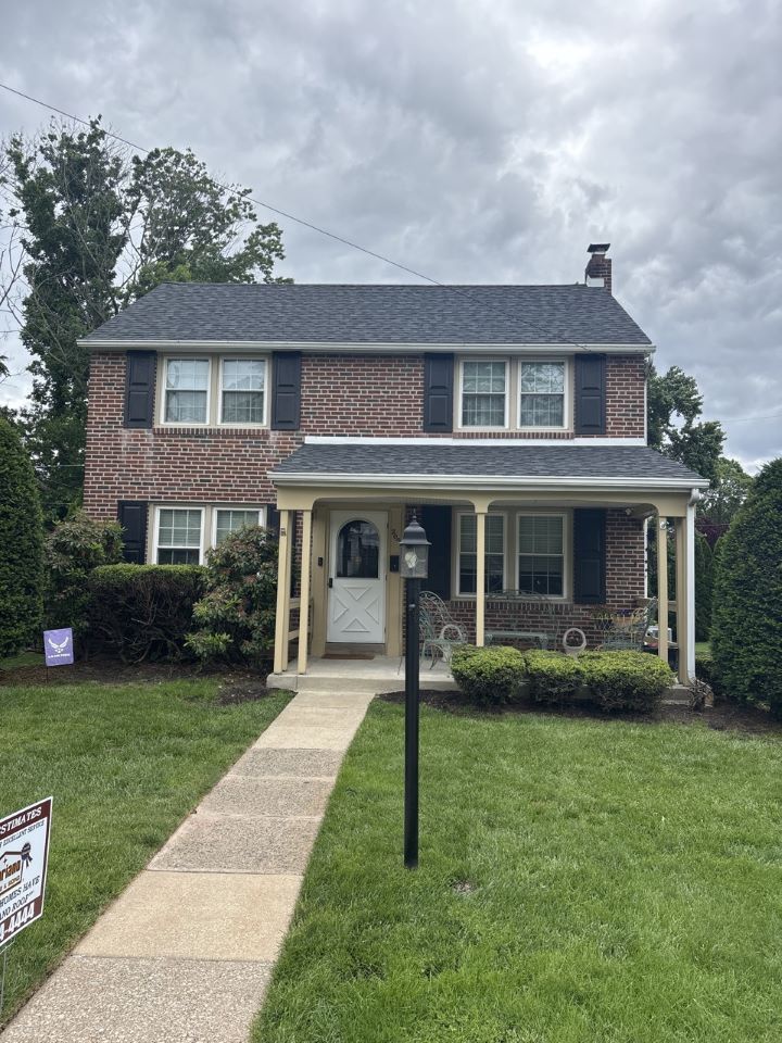 A Springfield, PA area home with new roofing and windows from Impriano Roofing and Siding