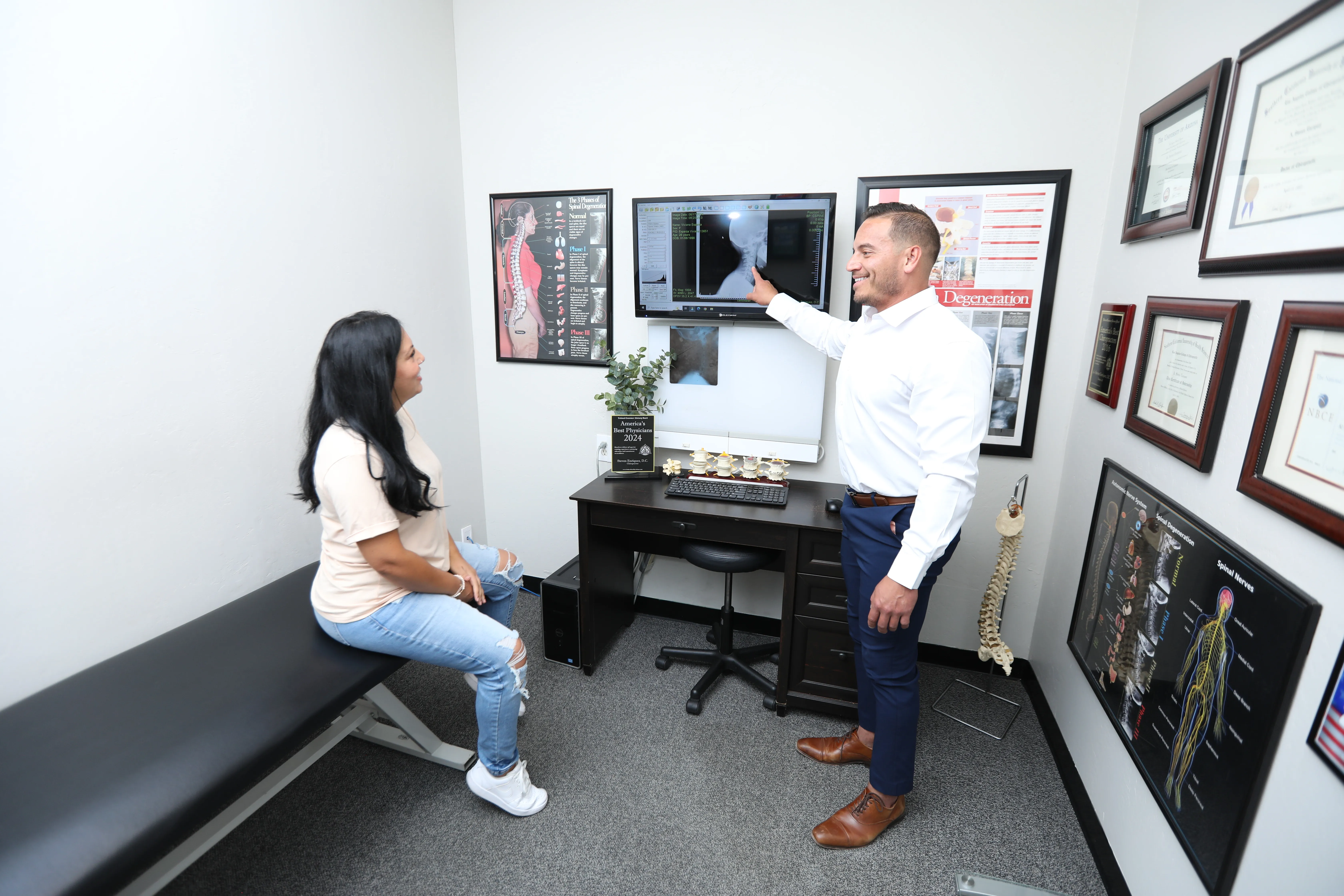 Dr. Steven Enriquez treating a patient at Global Chiropractic, Tempe AZ