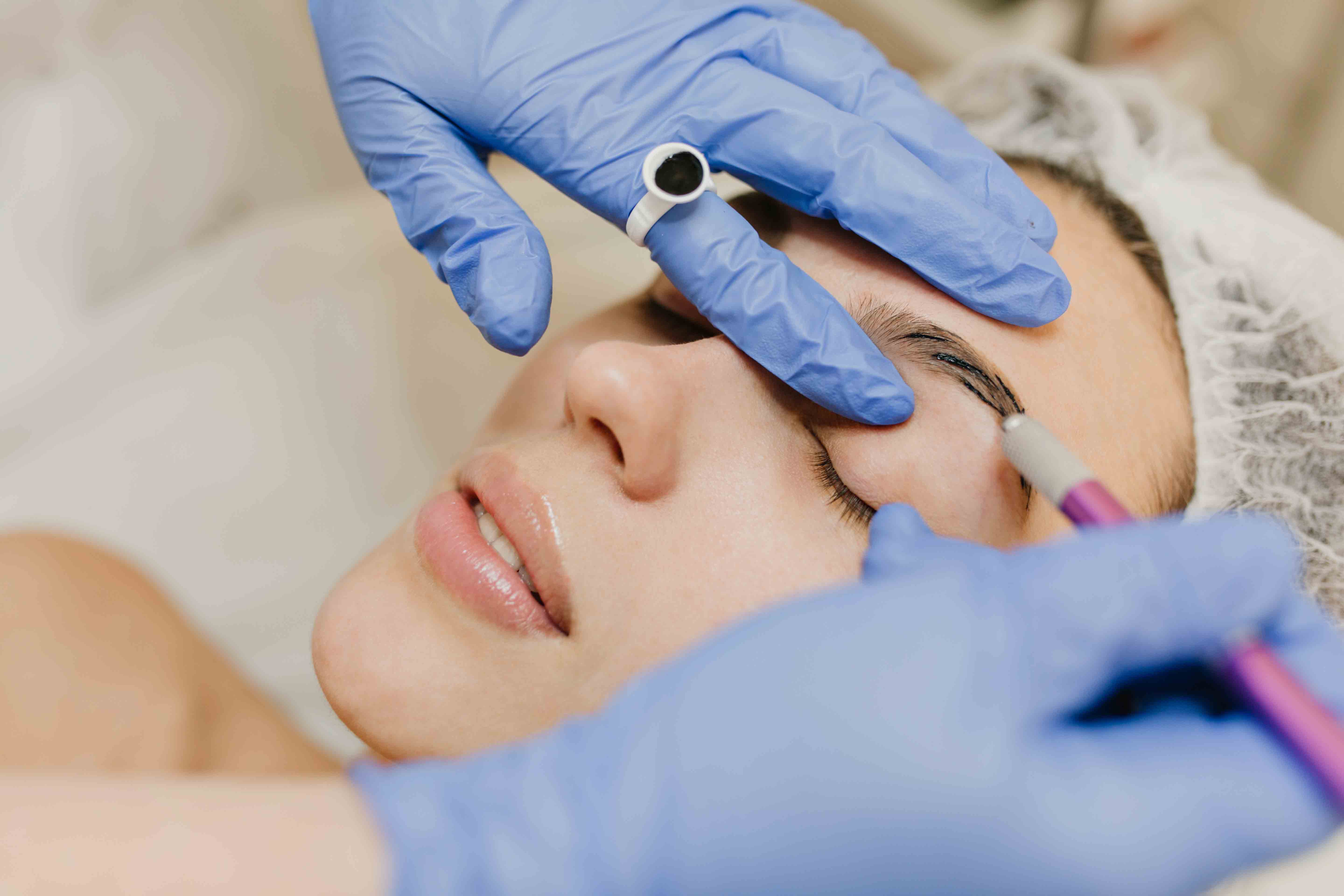 Henna brows 101: the no-needle way to fill in sparse brows