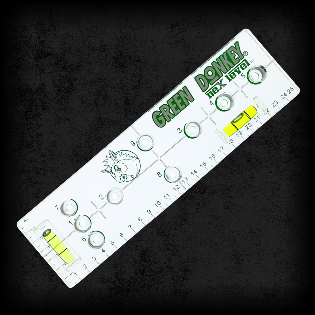 Click here for the Green Donkey Nex Level ruler with integrated spirit levels.