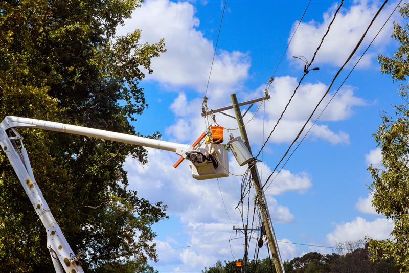 Oncor and KYRO stormshield response management 