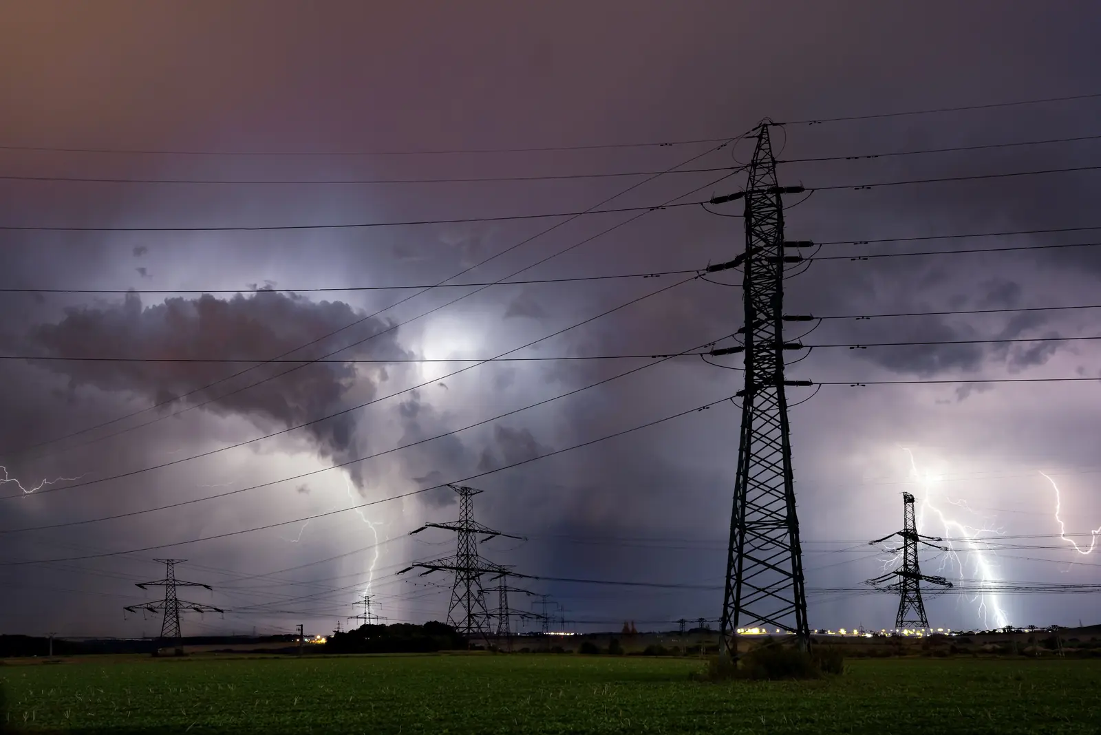 Storm watch vs Storm warning