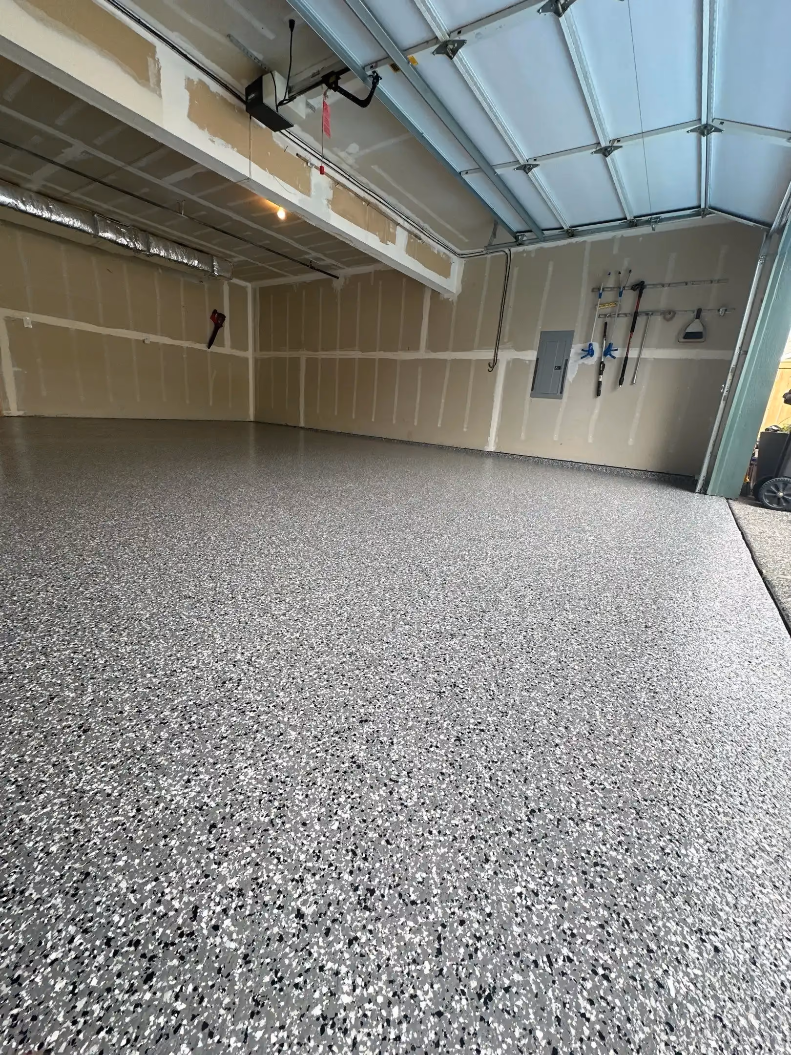 Epoxy Garage Floor Coating Everett Washington by Cascade Concrete Coatings Woodinville Penntek Coating Dealership