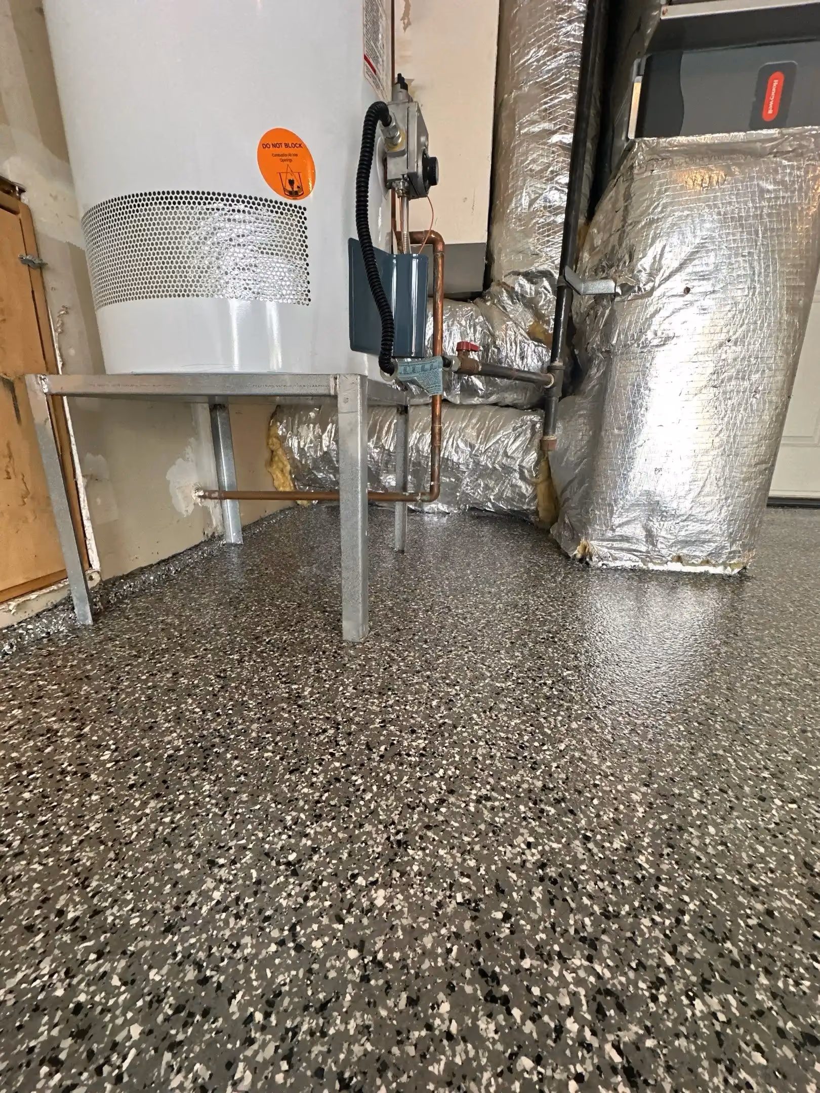 Epoxy Garage Floor Coating Everett Washington by Cascade Concrete Coatings Woodinville Penntek Coating Dealership