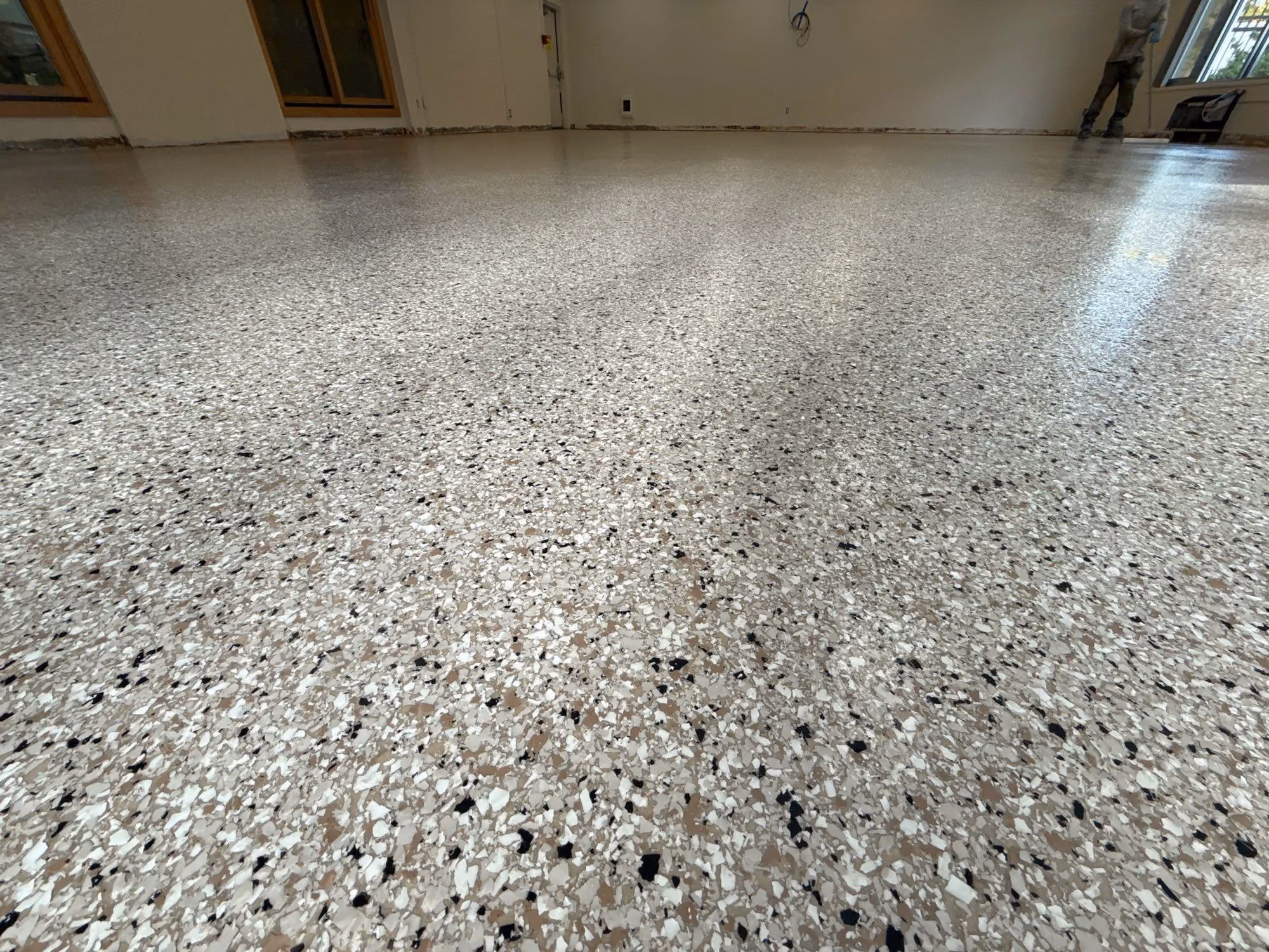 Driftwood Evolution epoxy flake floor by Cascade Concrete Coatings