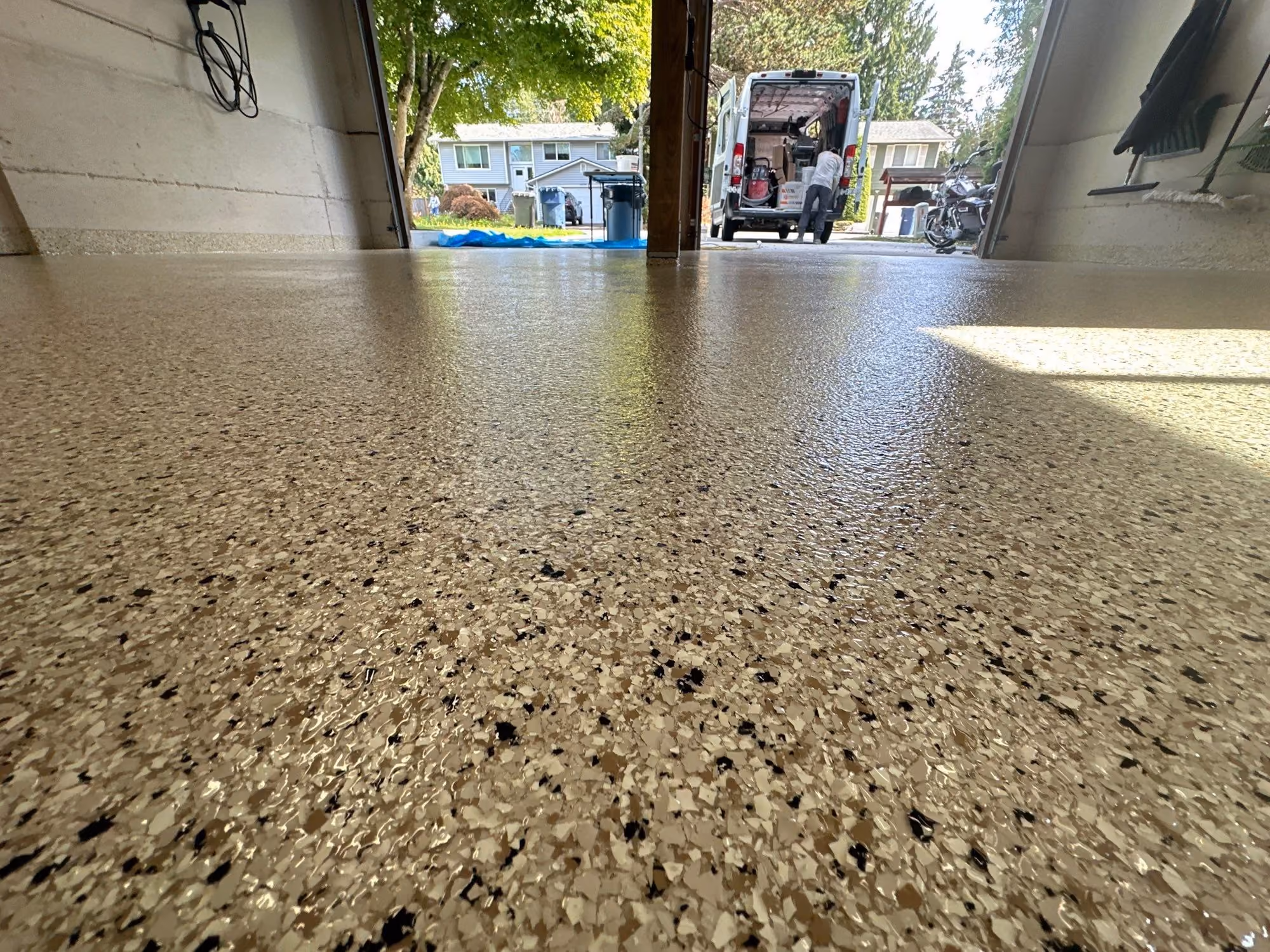 Driftwood Evolution epoxy flake floor by Cascade Concrete Coatings