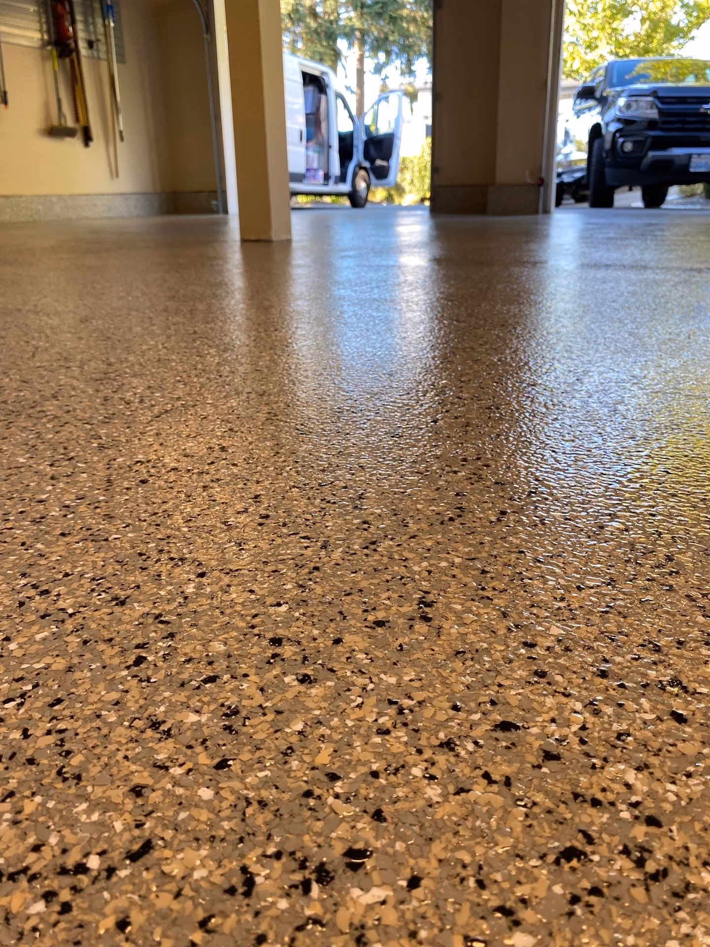 Mediterranean Evolution epoxy flake floor by Cascade Concrete Coatings