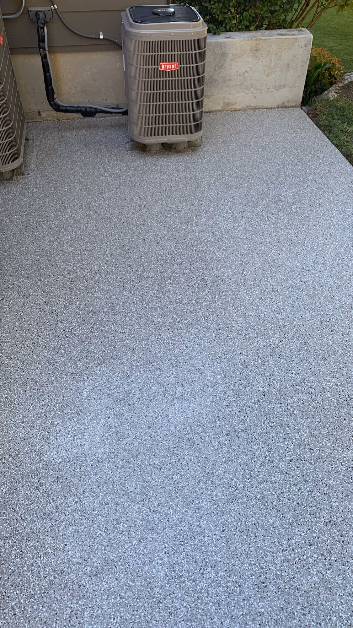 Pebble Beach Evolution epoxy flake floor by Cascade Concrete Coatings