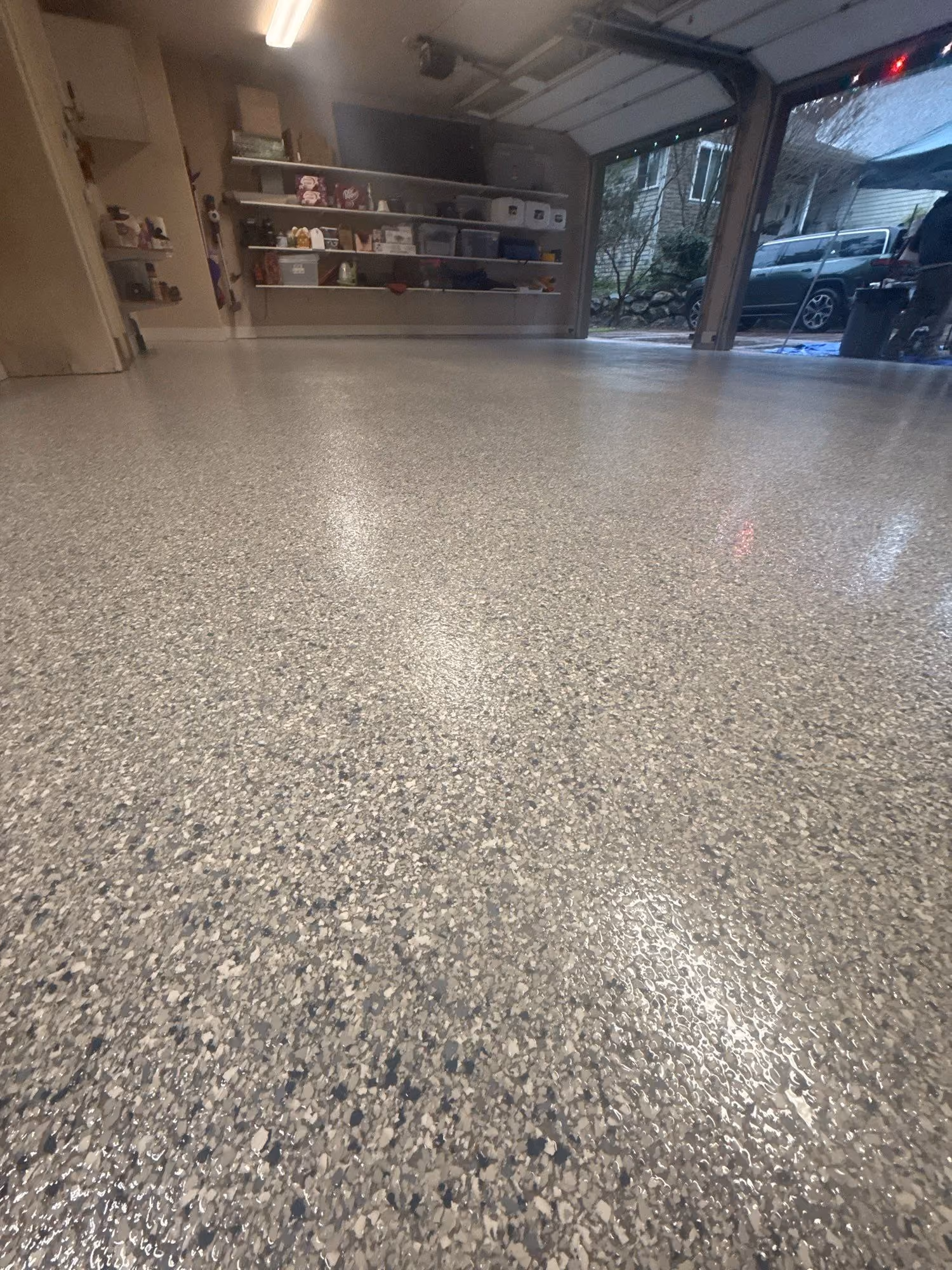 Tidal Wave Evolution epoxy flake floor by Cascade Concrete Coatings