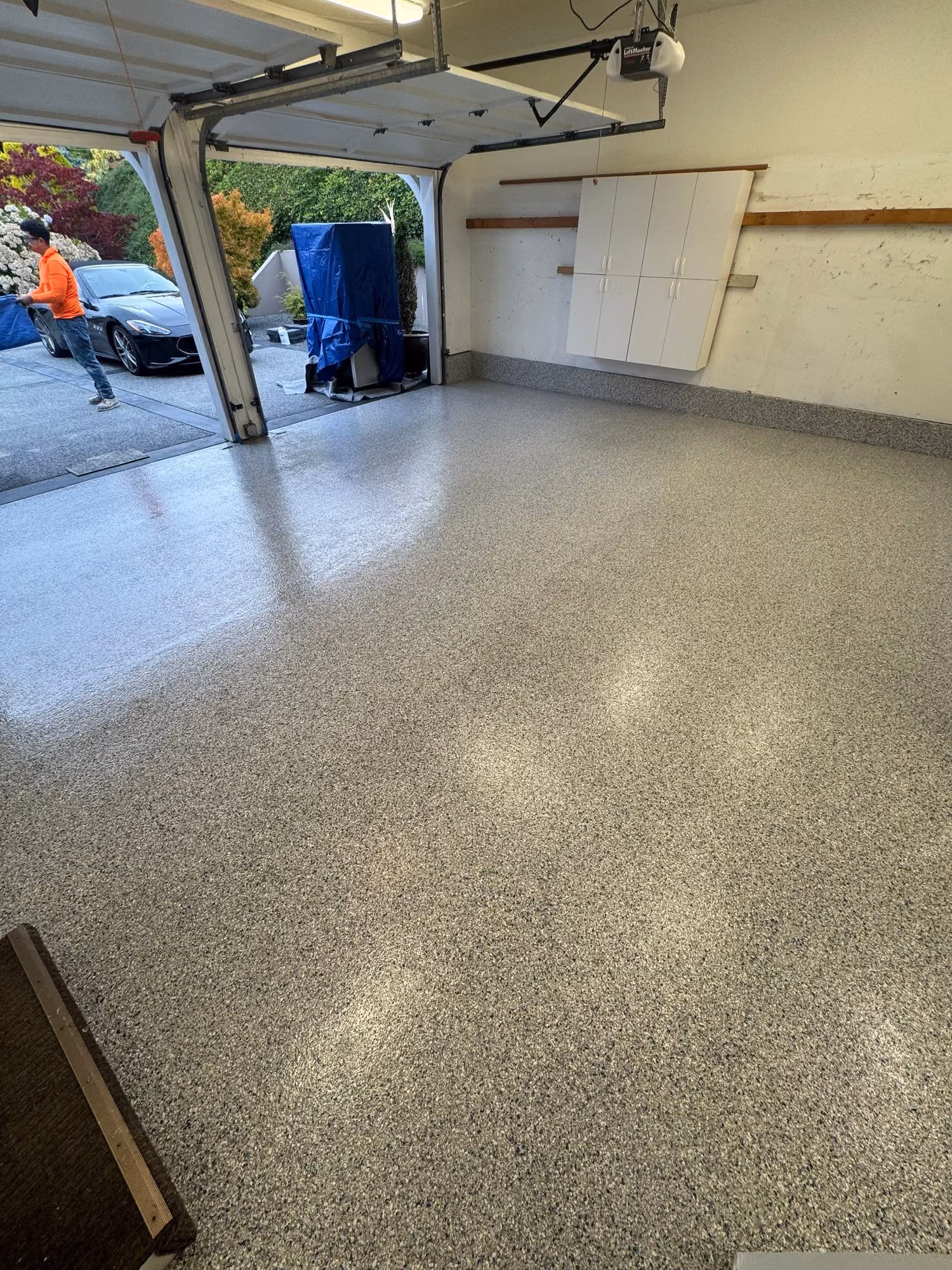 Tidal Wave Evolution epoxy flake floor by Cascade Concrete Coatings