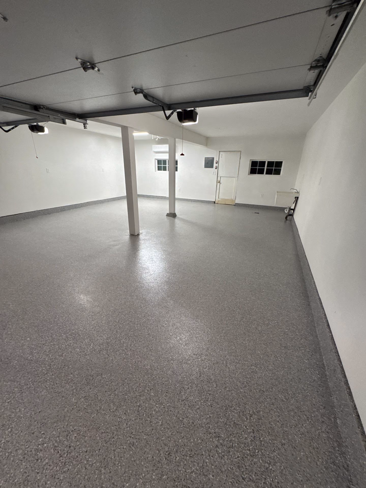 Husky epoxy flake floor by Cascade Concrete Coatings