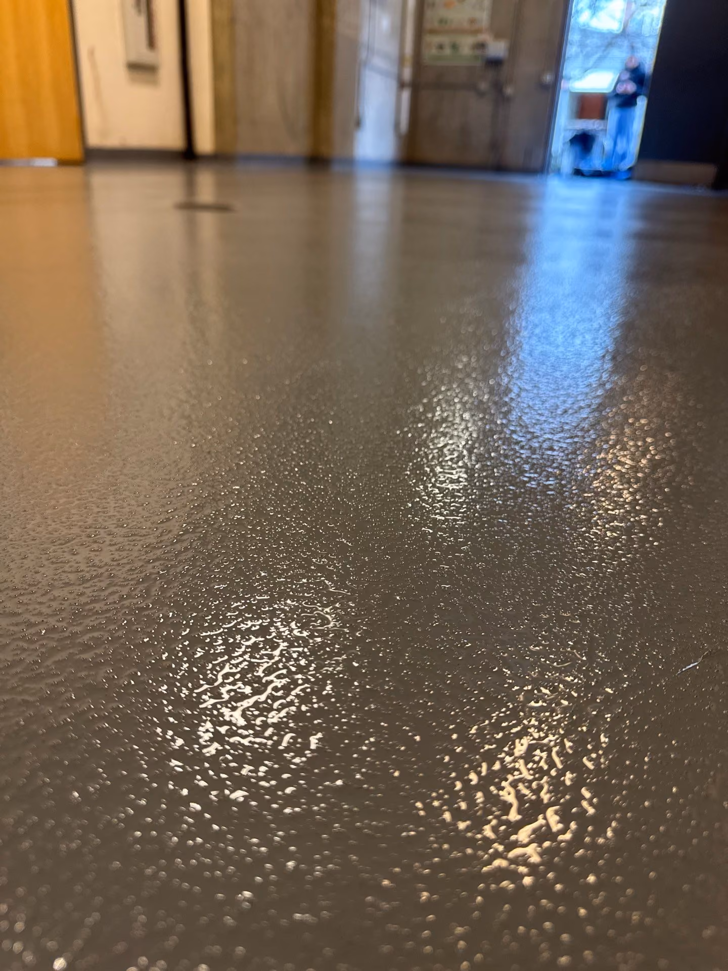 Solid Medium Grey epoxy floor by Cascade Concrete Coatings